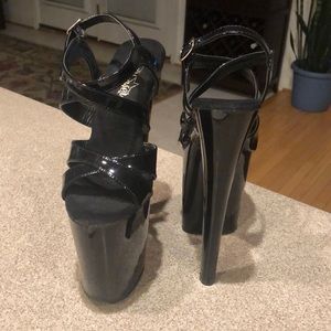 Pleaser Xtreme Platform Sandals